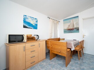 Apartment Povljana  14