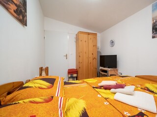 Apartment Povljana  21