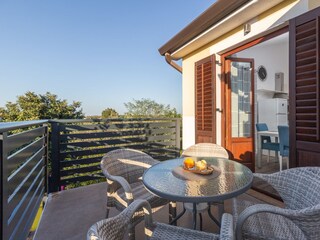 Apartment Basanija  1