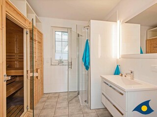 Badezimmer EG mit Sauna