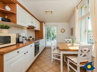 Küche mit Essbereich