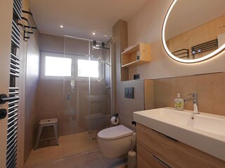 barrierefreies Duschbad 1