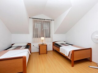 Apartment Zlarin  24