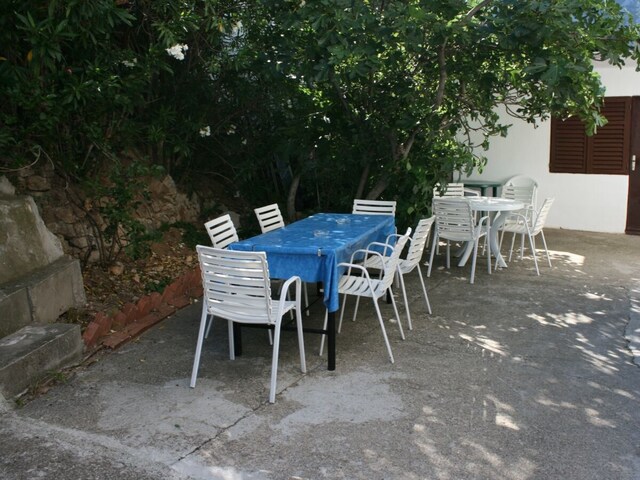 Apartment Gradac 2