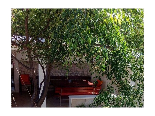Apartment Povlja 5