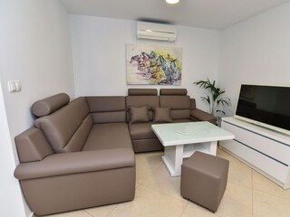 Holiday house Povljana  11