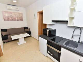 Holiday house Povljana  14