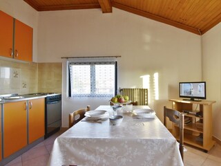 Apartment Basanija  11