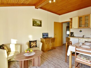 Apartment Basanija  9