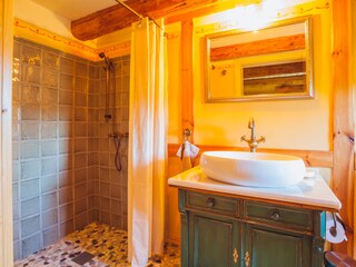 ~ begehbare Dusche ~