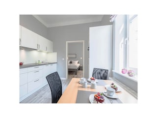 Voll ausgestattete Küche