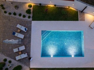 Der Blaue See und der Rote See in Imotski liegen 25 km