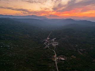 Casa Natura mit 36m2 Pool, Spielplatz und tollem Außenb