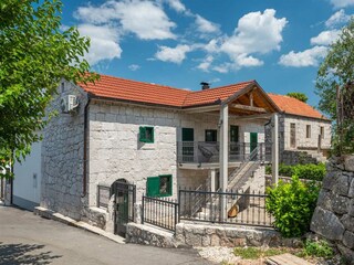 Ein Teil von Casa Natura ist ein altes traditionelles S