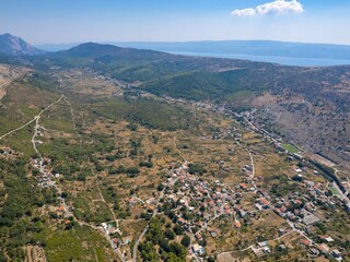 bird view on village Srinjine