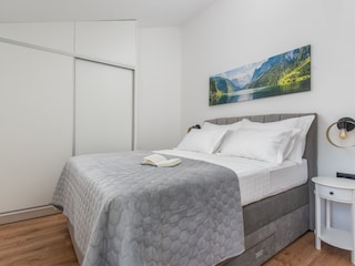 Bedroom No. 2 with double bed (160x200cm), TV, A/C