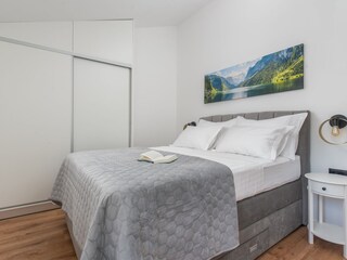 Schlafzimmer Nr. 2 mit Doppelbett (160x200cm), TV,Klima