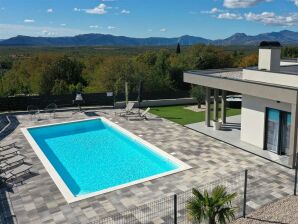 Villa Olive Residence with private heated Pool, near Makarska
