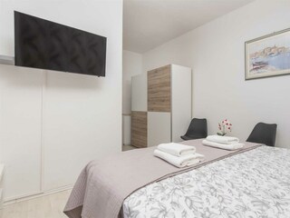 Bedroom No. 3 - A charming 10m² room with king-size