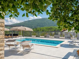 Villa Magnolia boasts a sparkling 41m² pool .