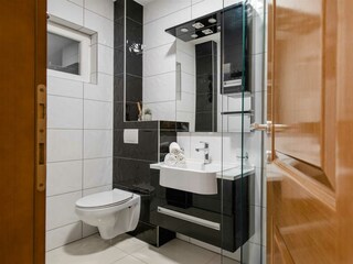 family bathroom at the ground floor