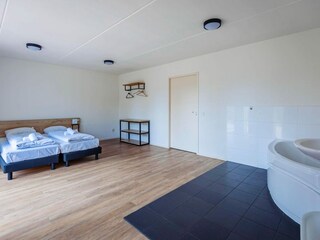Bungalow Winssen Features 24