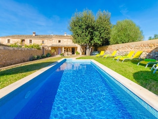 Villa Costitx Outdoor Recording 11