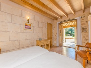 Villa Costitx Features 24