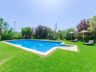 Villa Búger Outdoor Recording 2