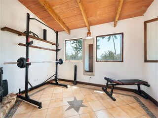 Villa Santa Maria del Camí  59