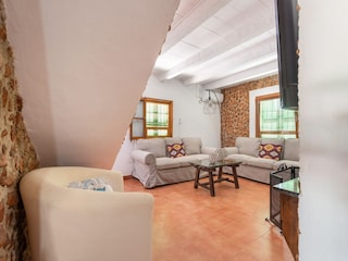 Villa Santa Maria del Camí Ausstattung 34