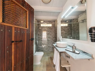 Villa Santa Maria del Camí Ausstattung 52