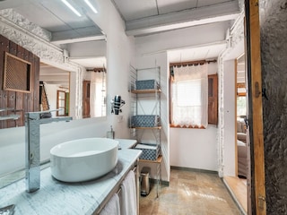 Villa Santa Maria del Camí Ausstattung 53