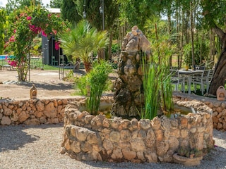 Villa Santa Maria del Camí Buitenaudio-opname 29