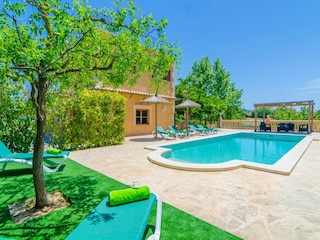 Villa Petra Outdoor Recording 3