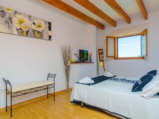 Villa Petra Features 19