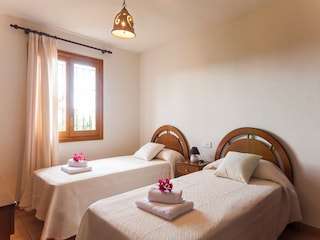 Villa Can Picafort Features 24