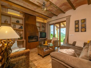 Villa S'Horta Features 13