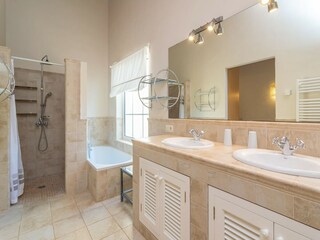 Villa Cala Murada Features 34