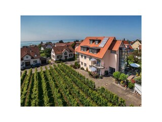 Ansicht Gästehaus mit Bodensee
