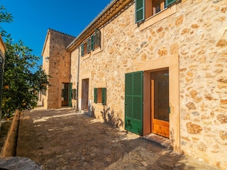 Villa Biniali Outdoor Recording 5