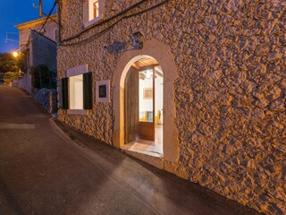 Villa Mancor de la Vall Ambiente 34