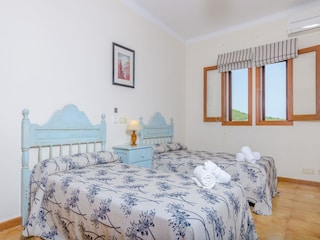 Villa S'Horta Features 23