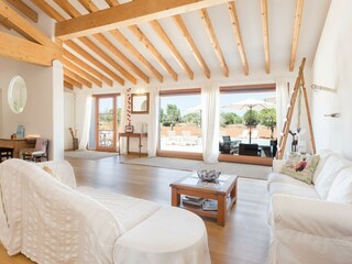 Villa Llucmajor Features 10