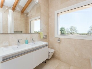 Villa Llucmajor Features 23