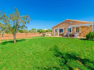 Villa Llucmajor Outdoor Recording 1