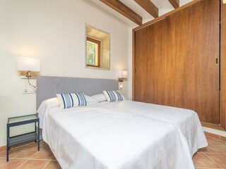 Villa Sant Joan Caratteristiche 26