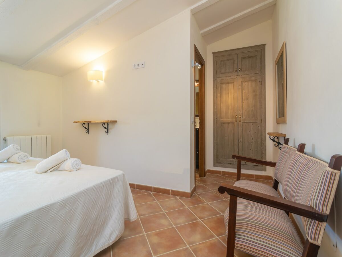 Villa Sant Joan Caratteristiche 28