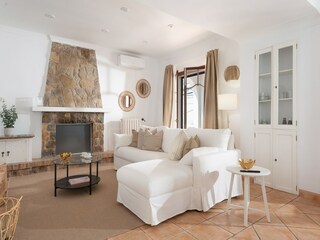 Villa Port Andratx Features 28