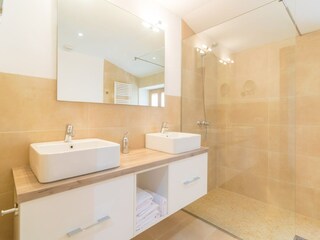 Villa Randa Características 23